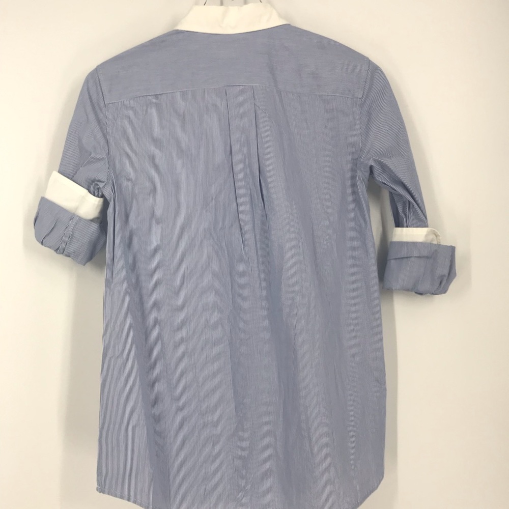 Banana Republic button front pin stripe lace top. - Picture 8 of 8